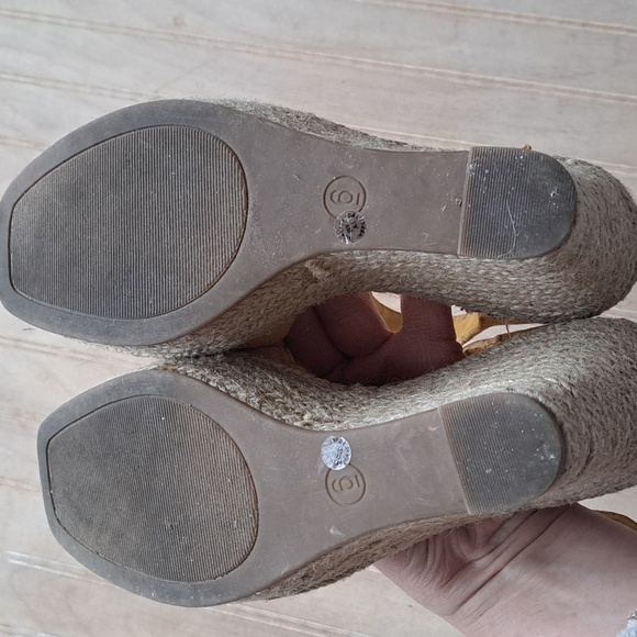 a.n.a Mustard Suede Wedge Sandals - Picture 6 of 9